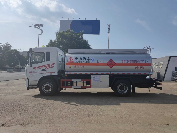 D3S加油车